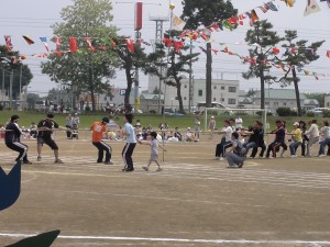 運動会　綱引き